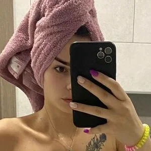 Kisa Tanya Onlyfans Photo Gallery 