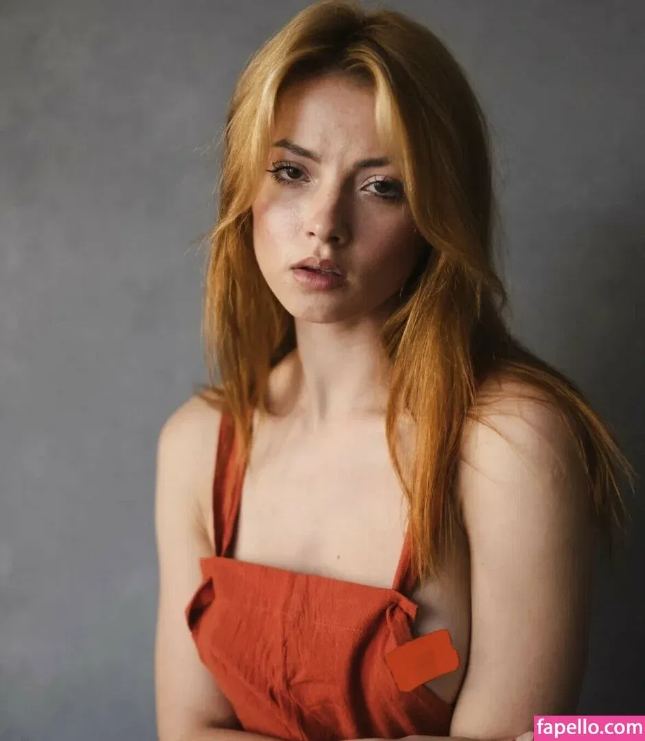 Sophie La Sage Onlyfans Photo Gallery 