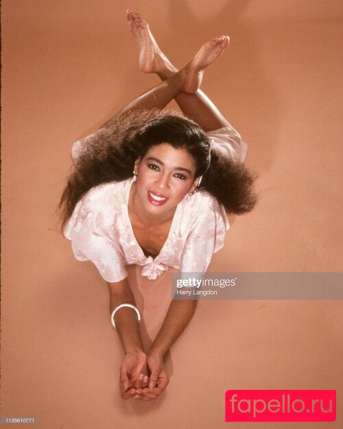 Irene Cara Nude Onlyfans Photo 38