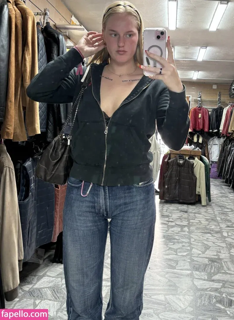 Carlavagnens, Carlashemlighet, Camilla Vip Onlyfans Photo Gallery 