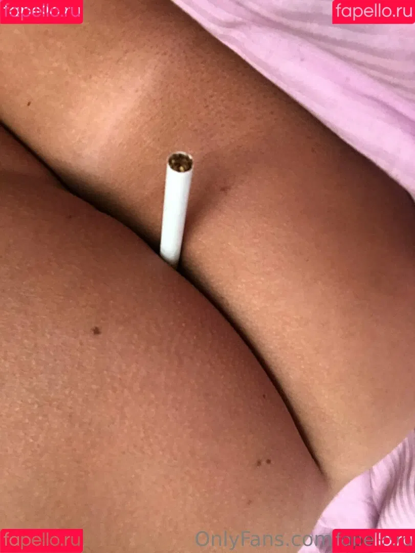 alle996 Onlyfans Photo Gallery 