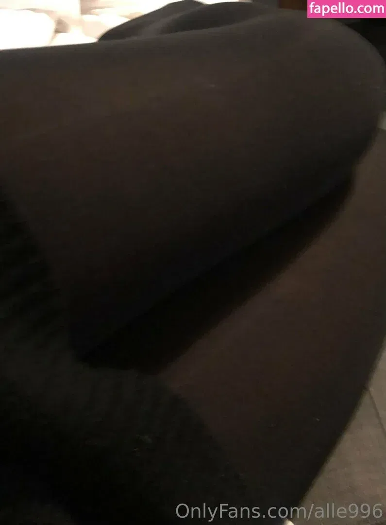 alle996 Onlyfans Photo Gallery 