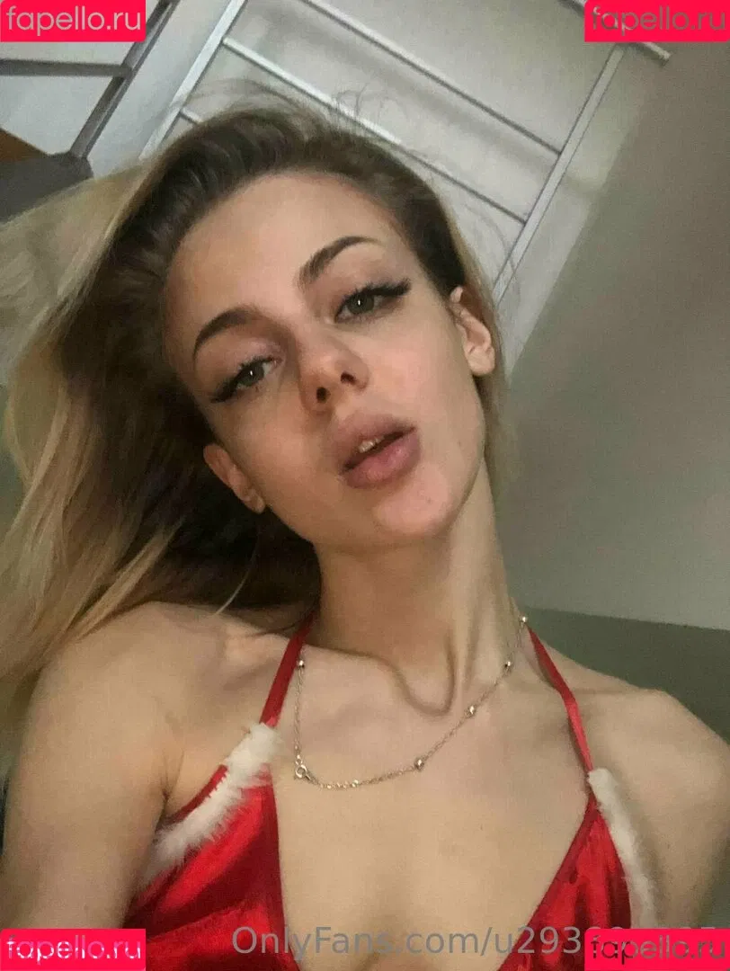 viktoria_red Onlyfans Photo Gallery 