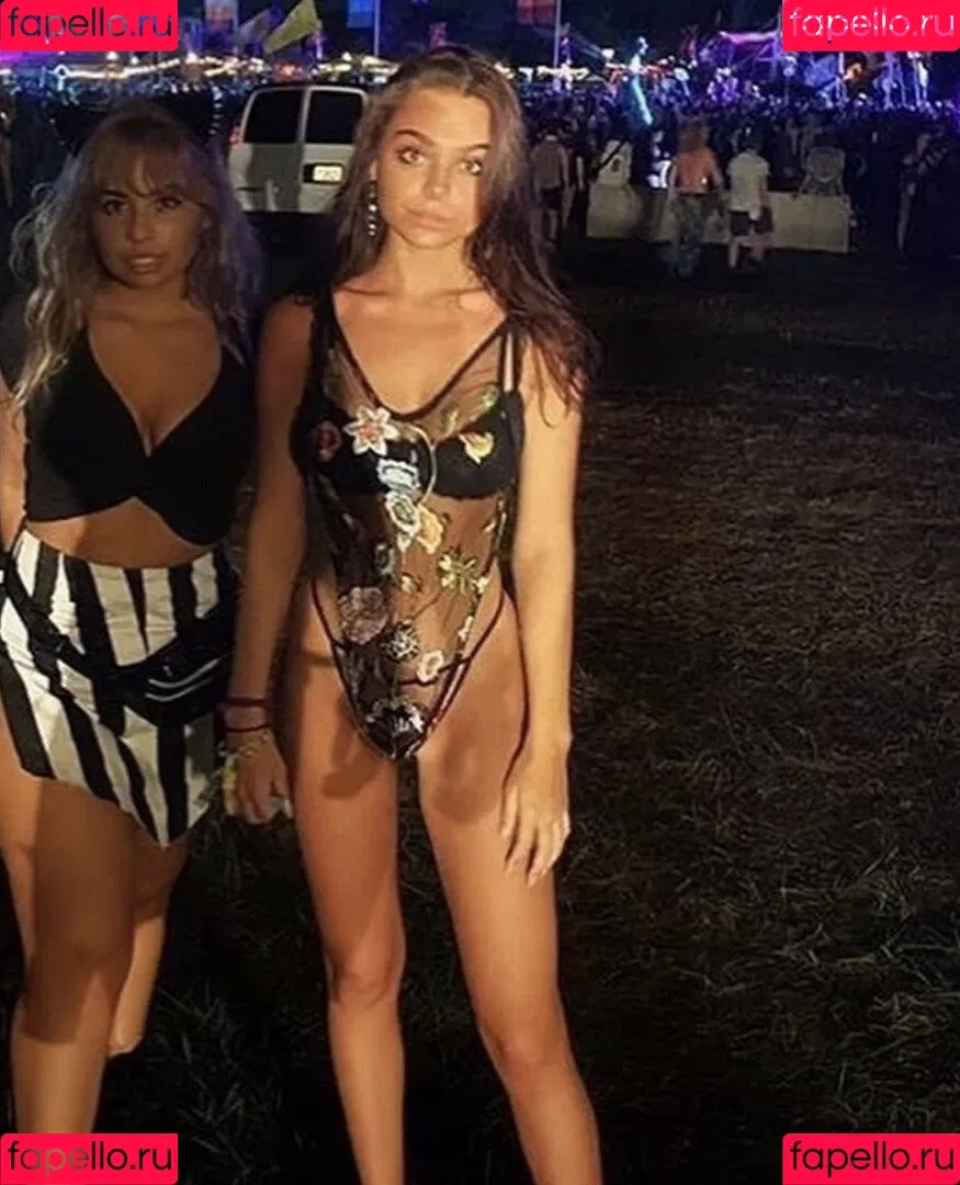 Clare Temerowski Onlyfans Photo Gallery 