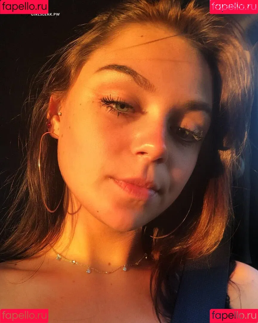 Clare Temerowski Onlyfans Photo Gallery 