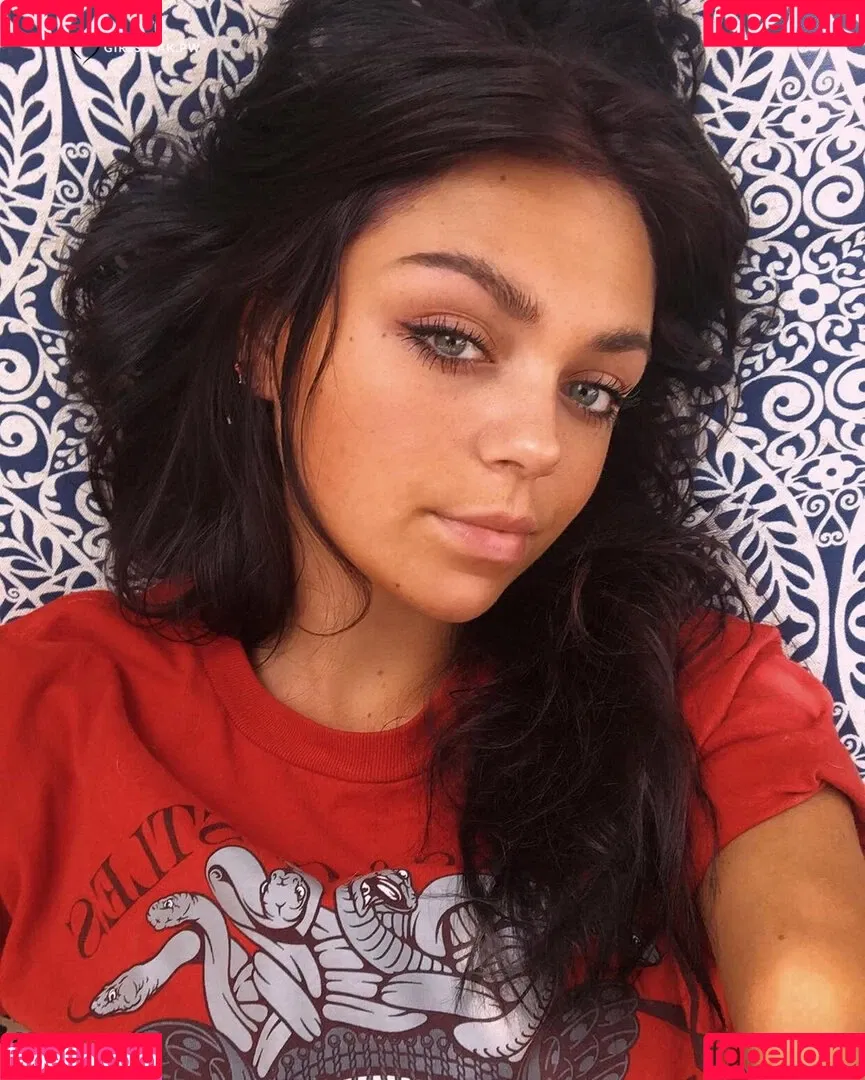 Clare Temerowski Onlyfans Photo Gallery 