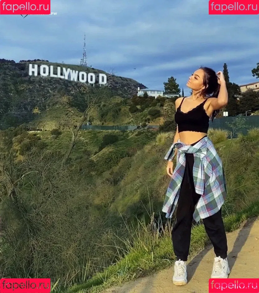 Clare Temerowski Onlyfans Photo Gallery 
