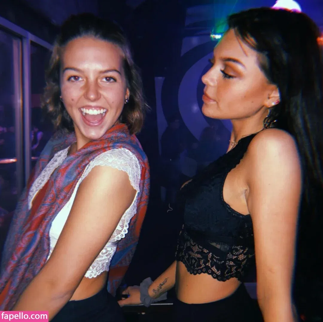 Clare Temerowski Onlyfans Photo Gallery 