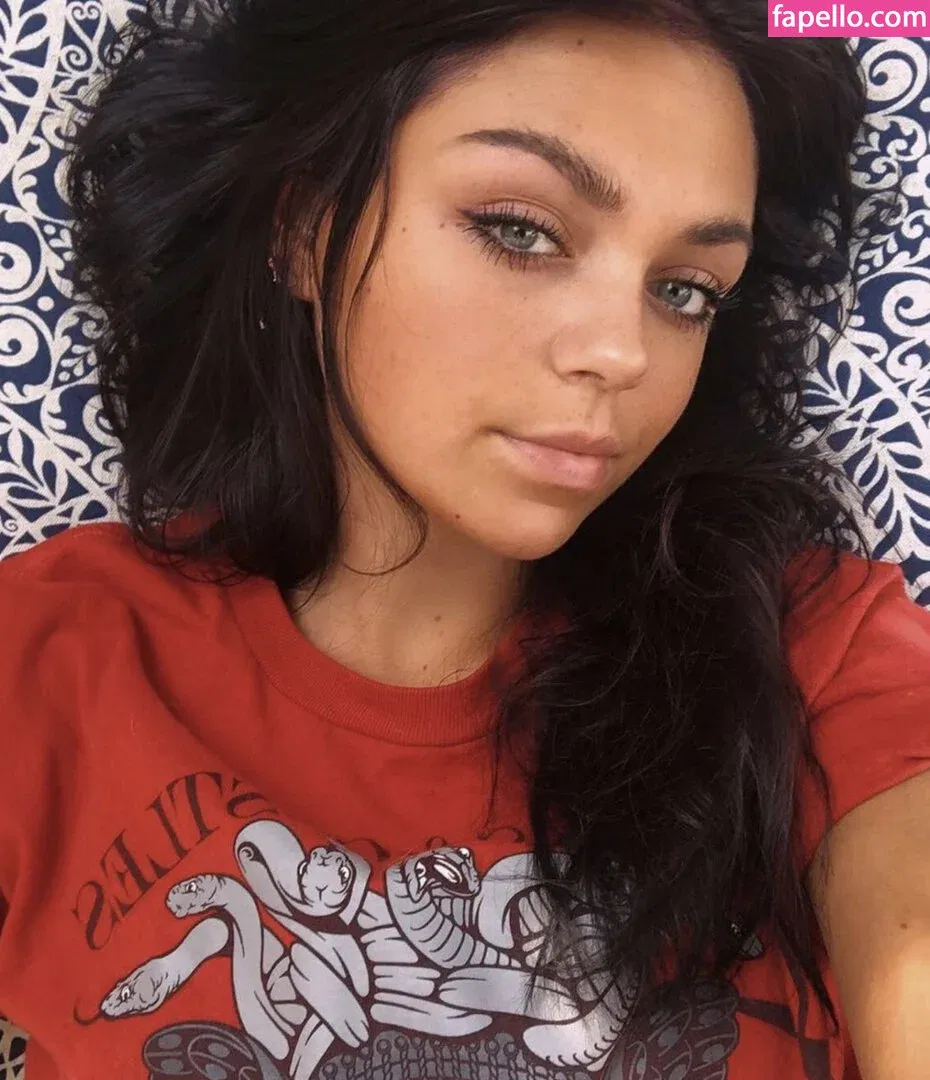 Clare Temerowski Onlyfans Photo Gallery 