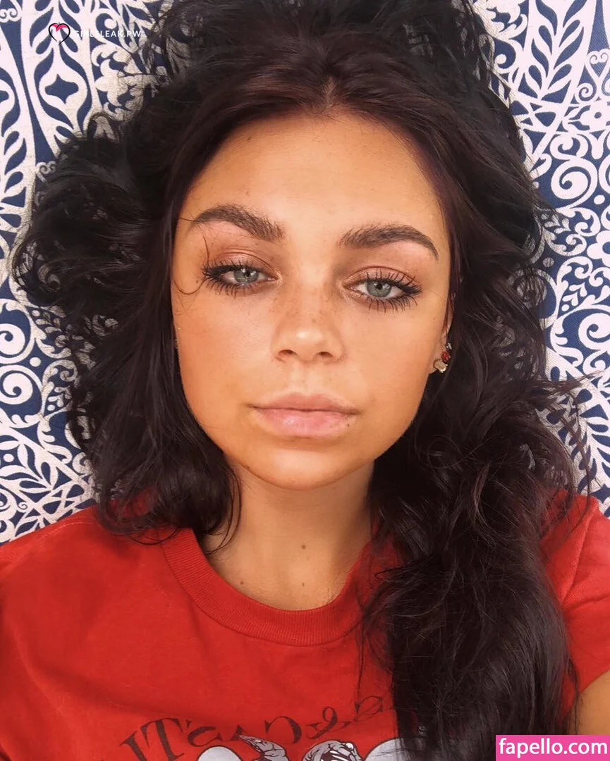 Clare Temerowski Onlyfans Photo Gallery 