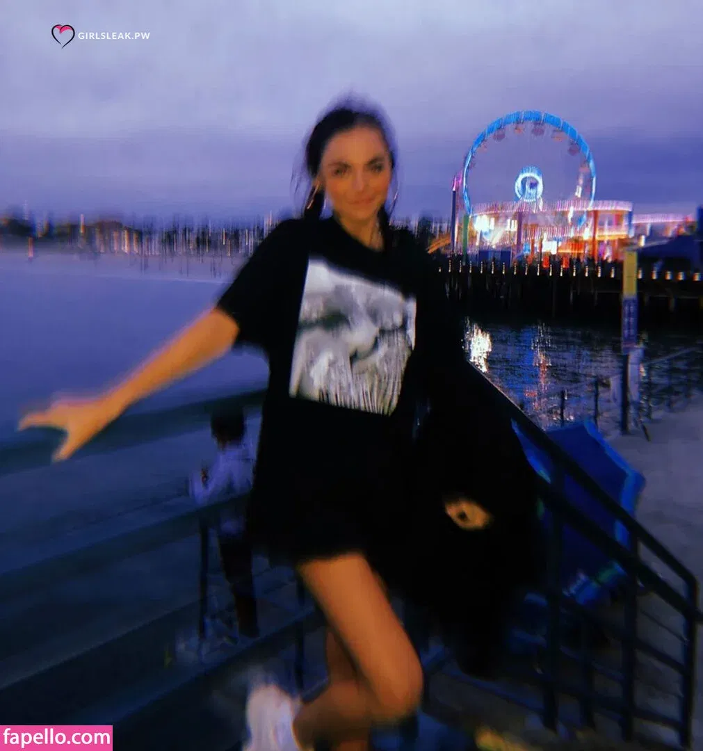 Clare Temerowski Onlyfans Photo Gallery 