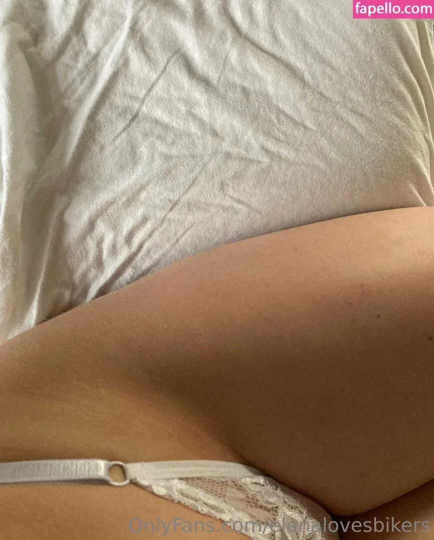 Elenarides Onlyfans Photo Gallery 