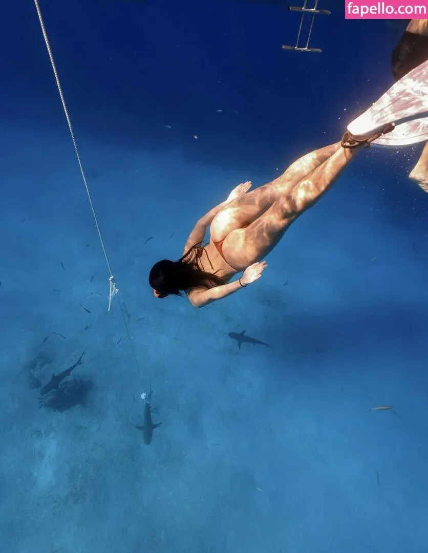 Tara Yummy Onlyfans Photo Gallery 