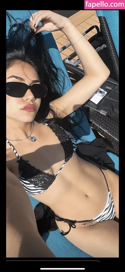 Tara Yummy Onlyfans Photo Gallery 