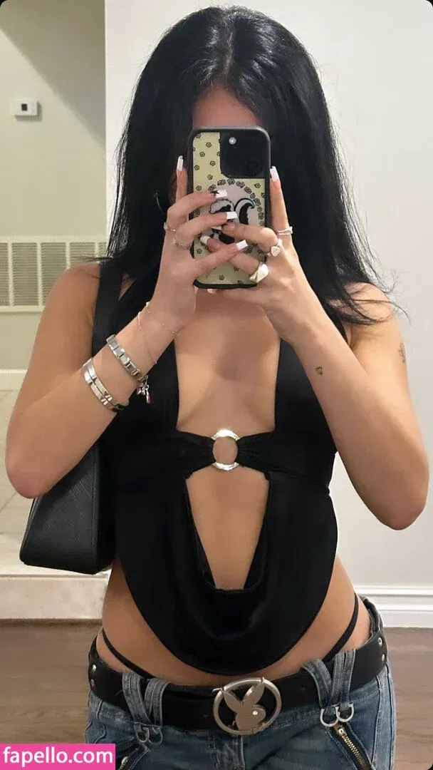 Tara Yummy Onlyfans Photo Gallery 