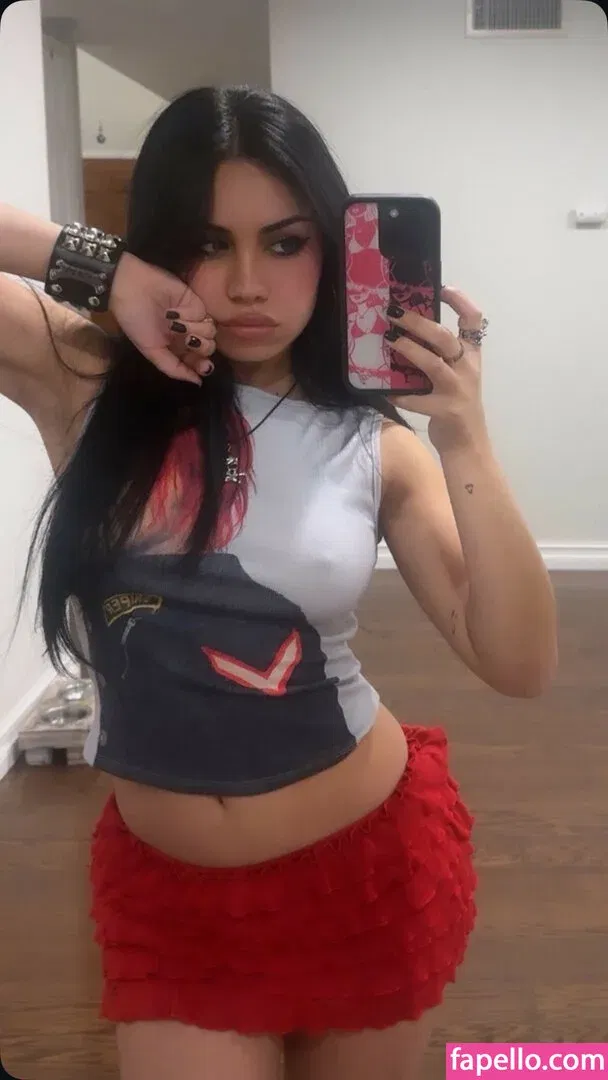 Tara Yummy Onlyfans Photo Gallery 