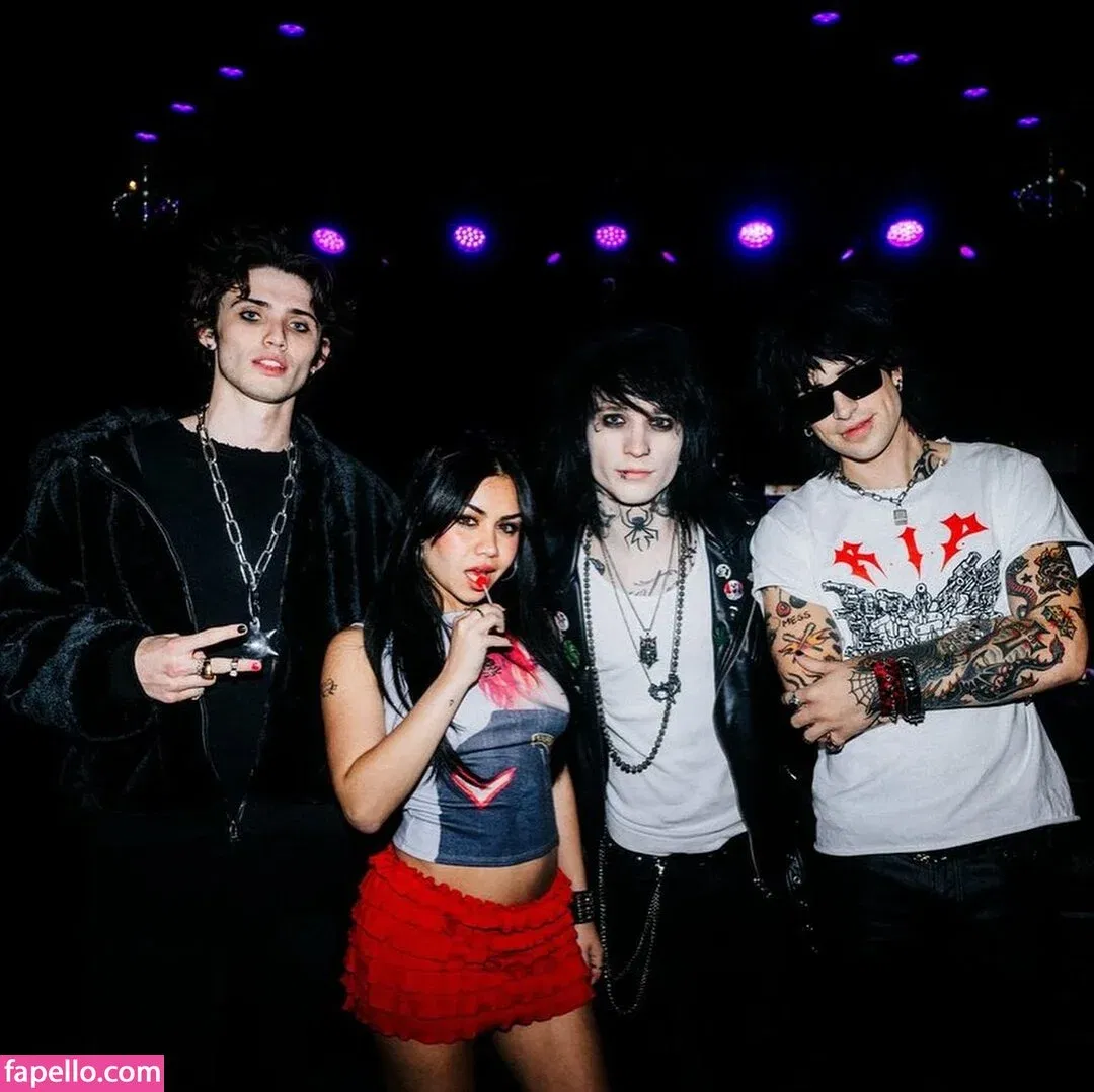 Tara Yummy Onlyfans Photo Gallery 