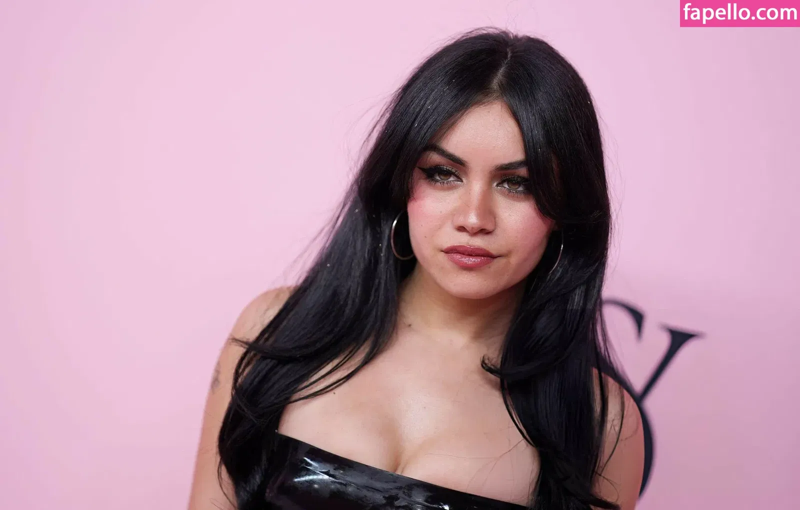 Tara Yummy Onlyfans Photo Gallery 