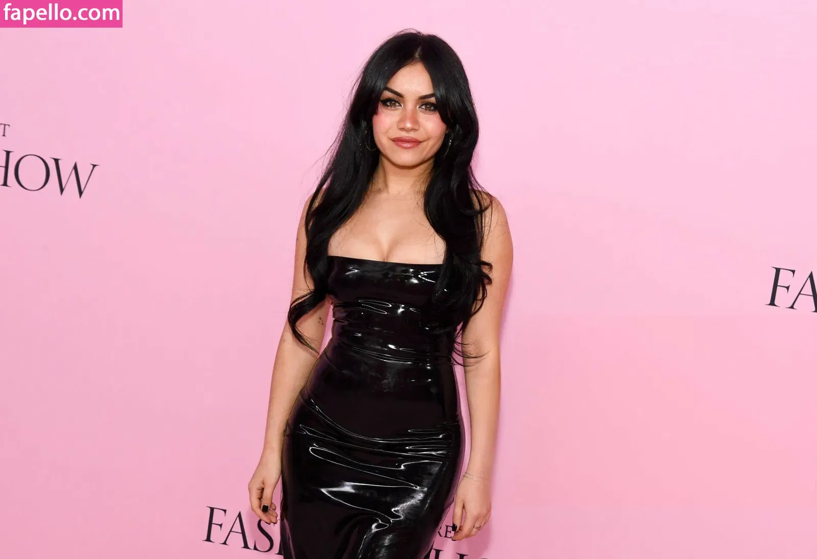 Tara Yummy Onlyfans Photo Gallery 