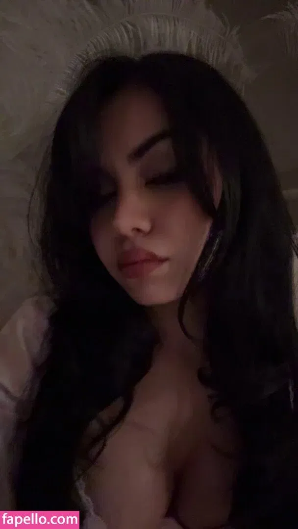 Tara Yummy Onlyfans Photo Gallery 