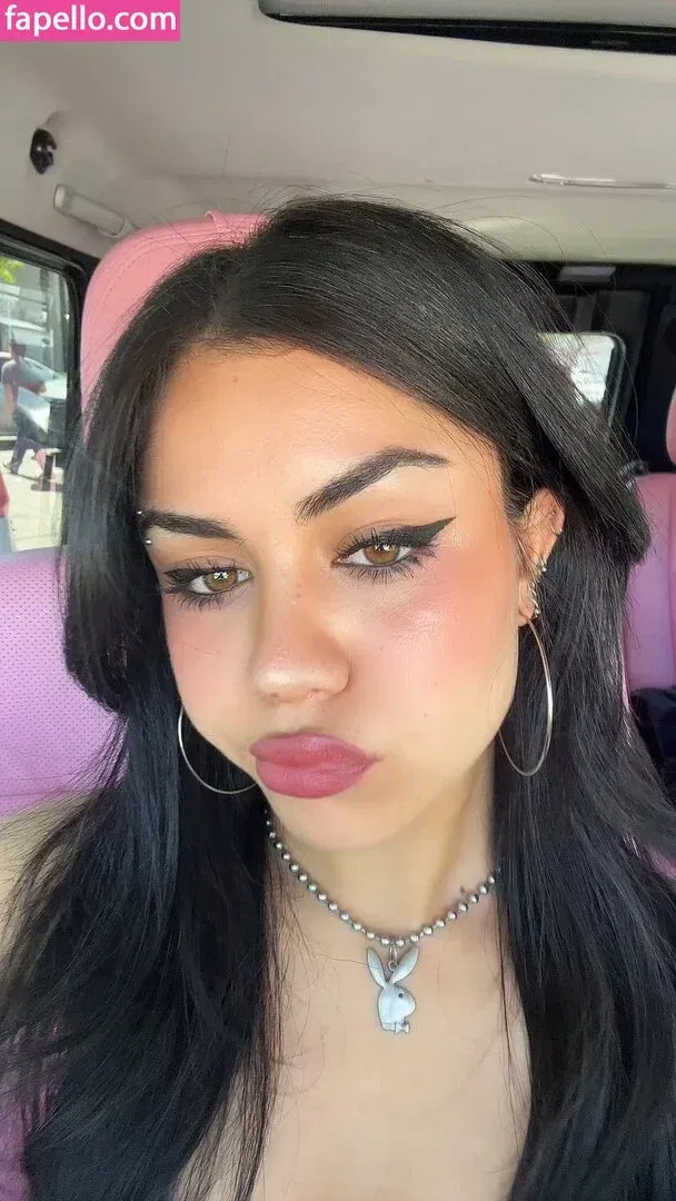 Tara Yummy Onlyfans Photo Gallery 