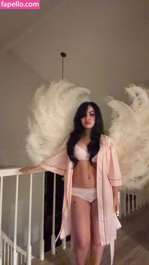 Tara Yummy Onlyfans Photo Gallery 