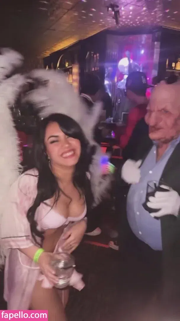 Tara Yummy Onlyfans Photo Gallery 