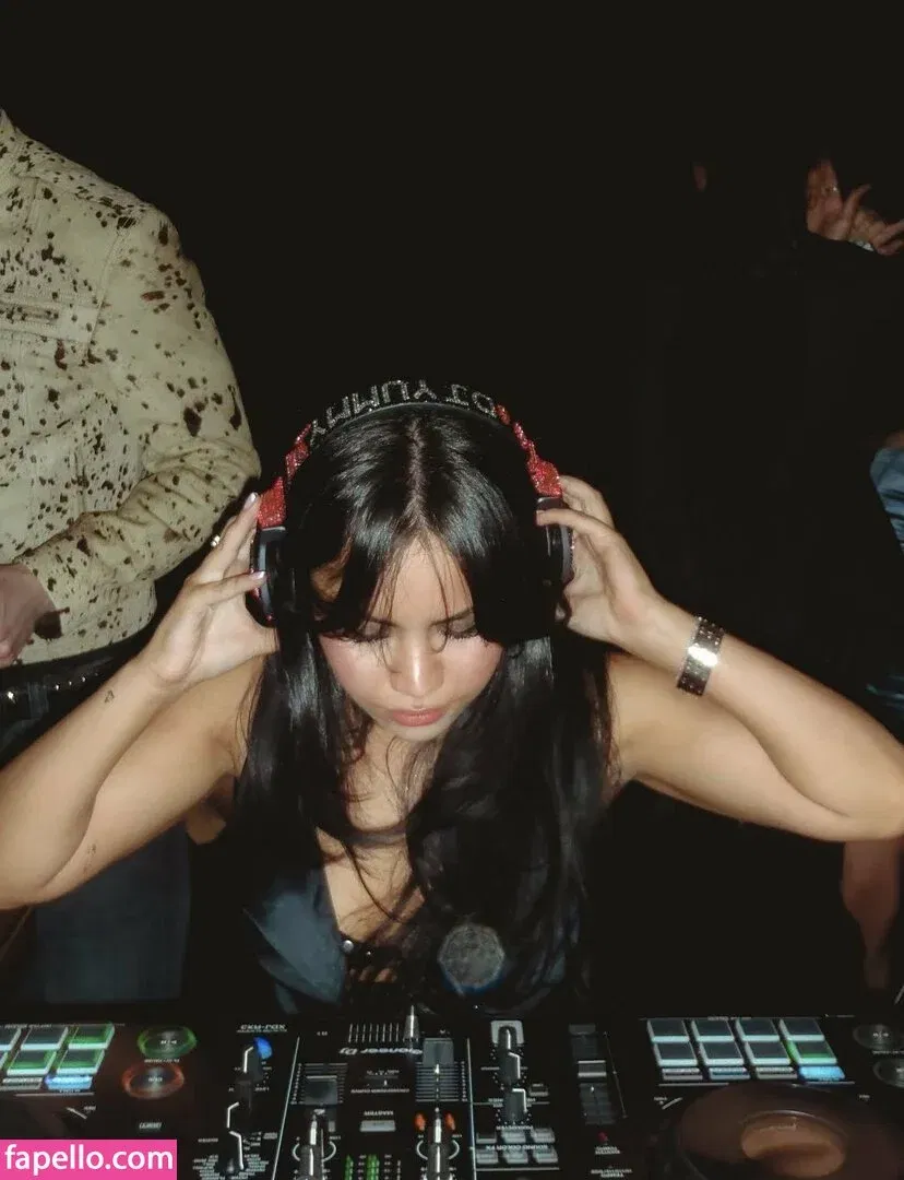 Tara Yummy Onlyfans Photo Gallery 