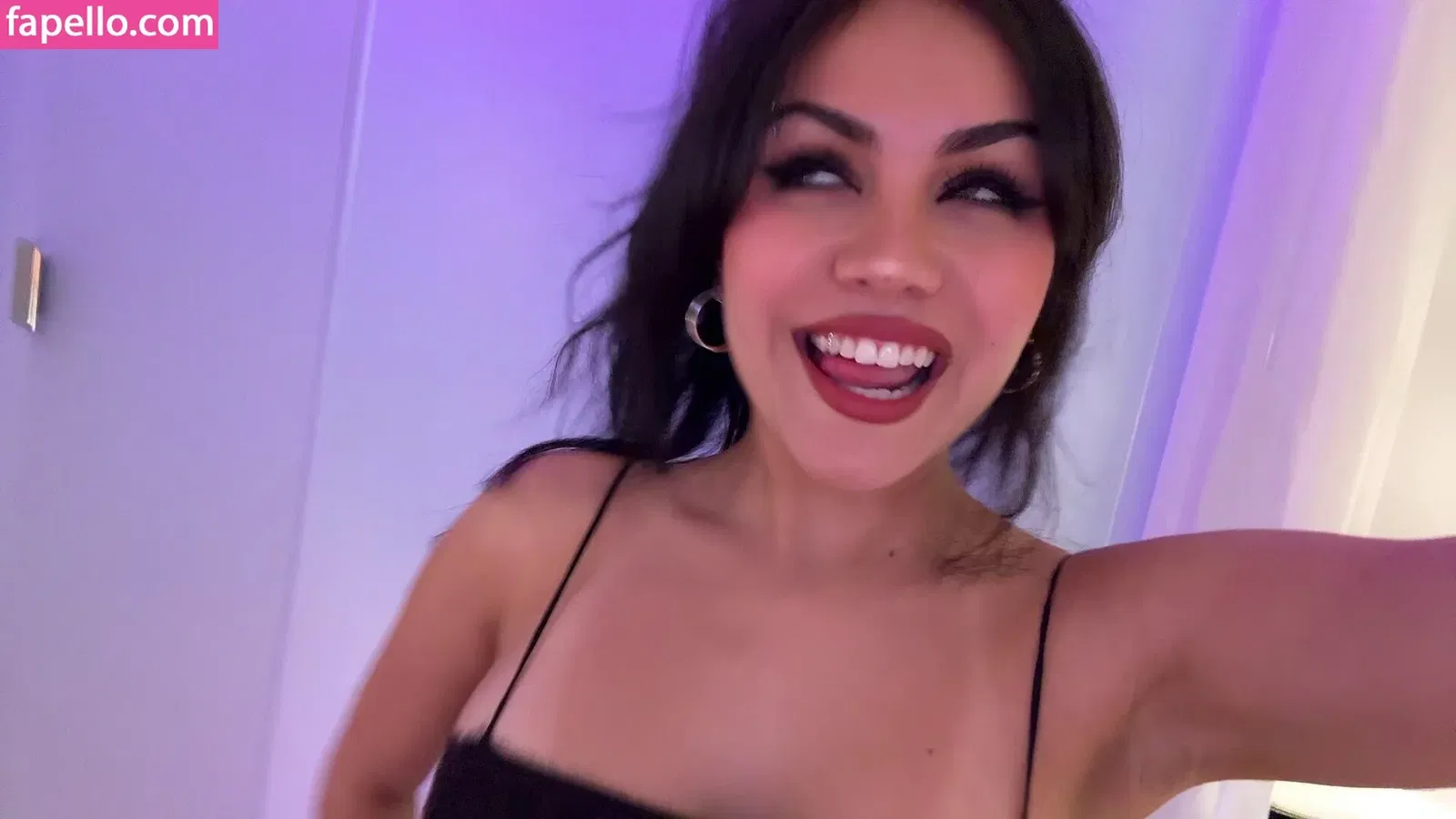 Tara Yummy Onlyfans Photo Gallery 