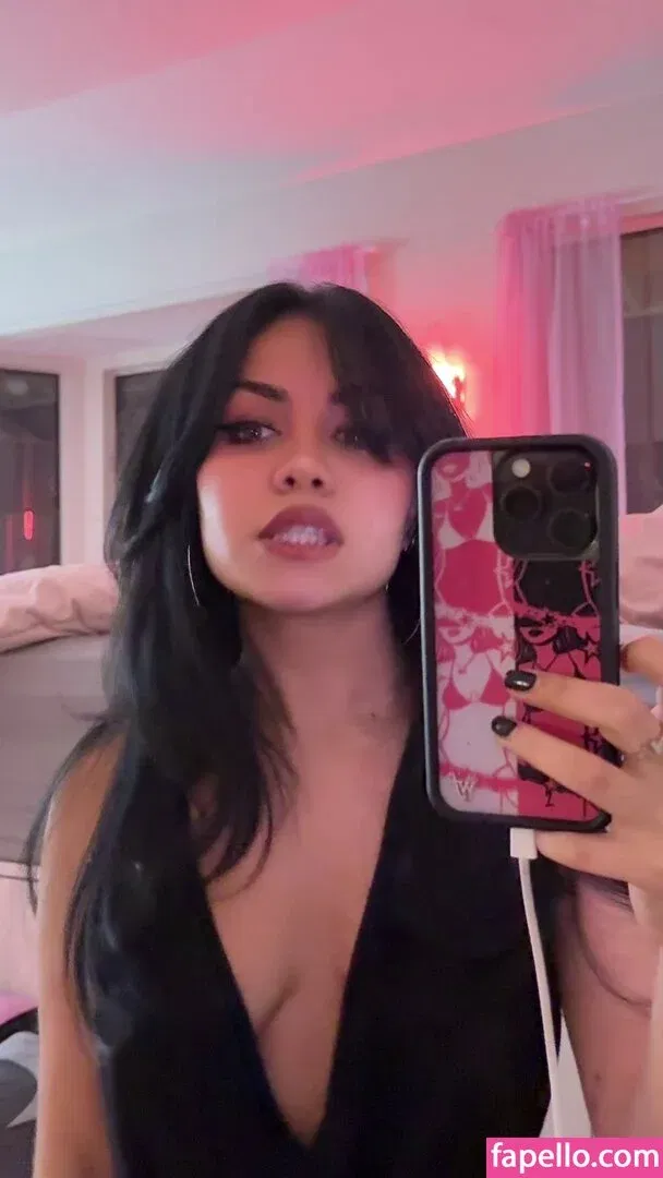 Tara Yummy Onlyfans Photo Gallery 