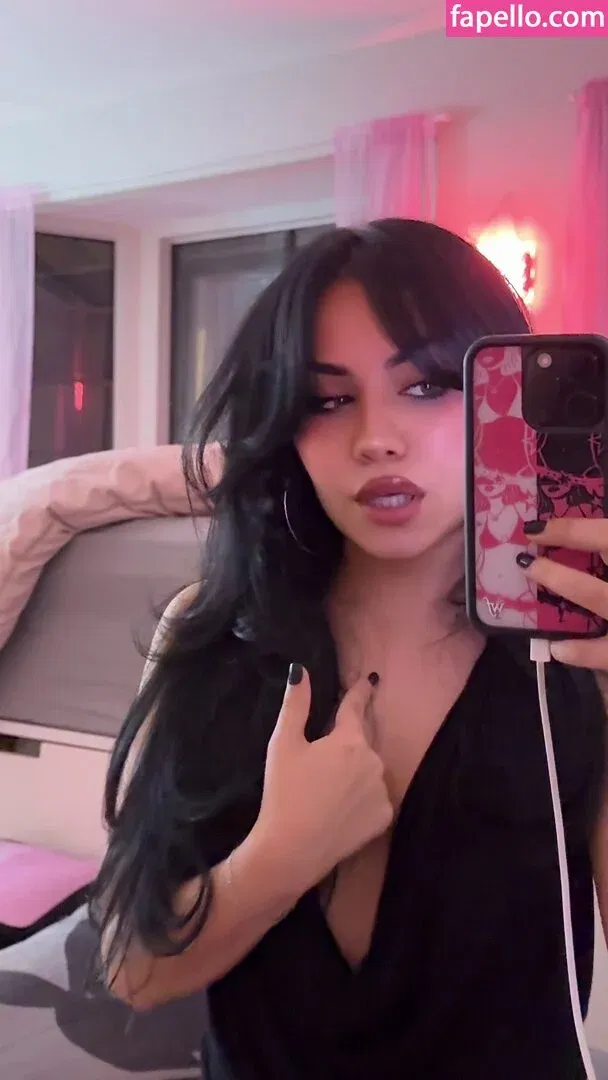 Tara Yummy Onlyfans Photo Gallery 