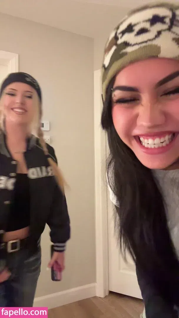 Tara Yummy Onlyfans Photo Gallery 