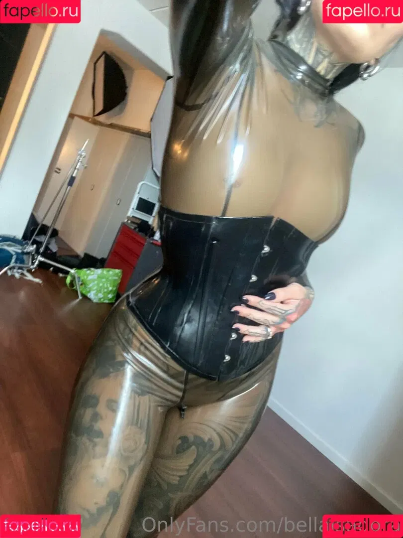 Bella Isadora Onlyfans Photo Gallery 