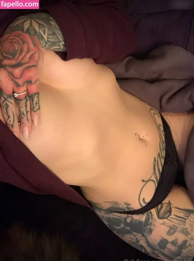 Bella Isadora Onlyfans Photo Gallery 