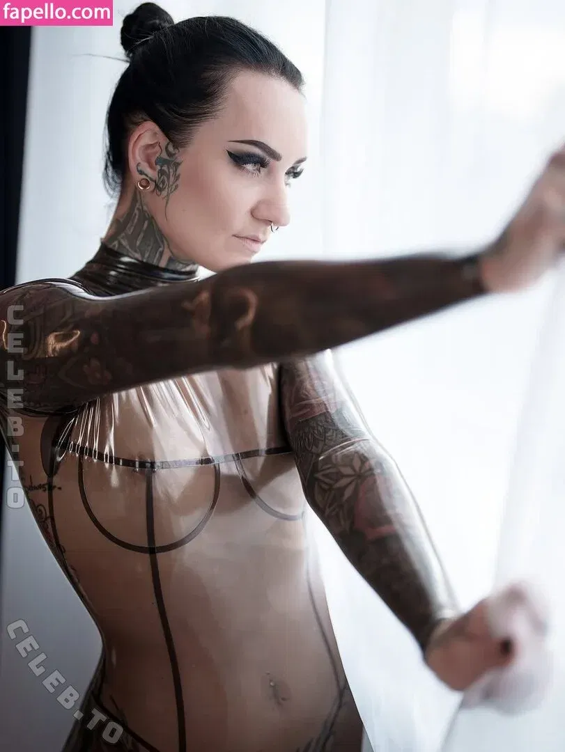 Bella Isadora Onlyfans Photo Gallery 