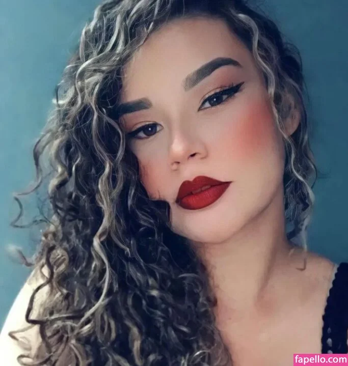 a_favss16 Onlyfans Photo Gallery 