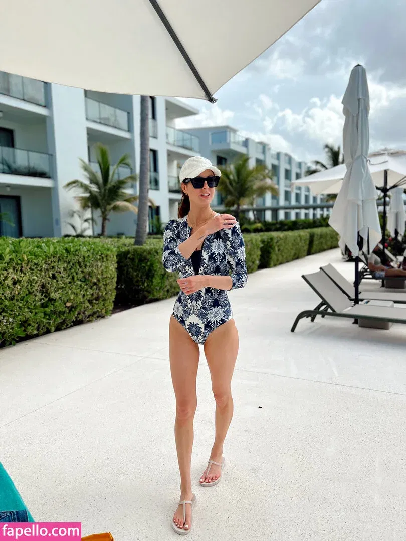 Amara.aa Onlyfans Photo Gallery 