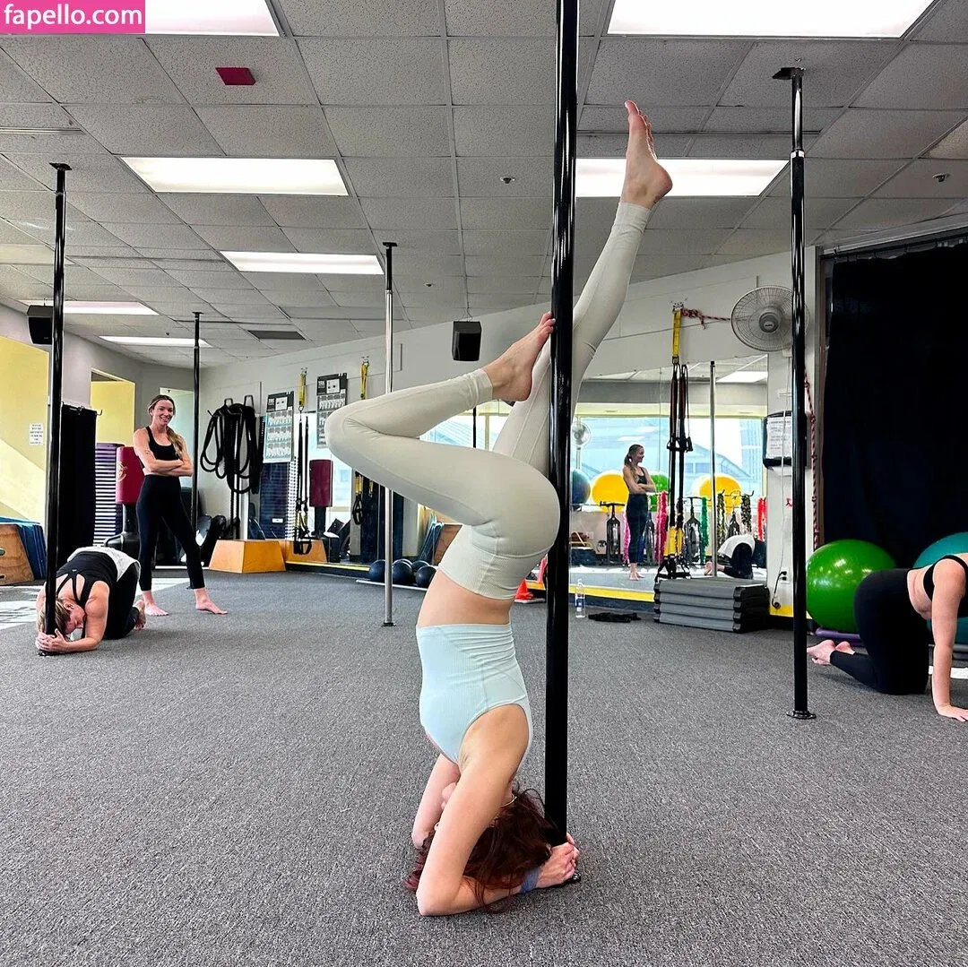 Amara.aa Onlyfans Photo Gallery 