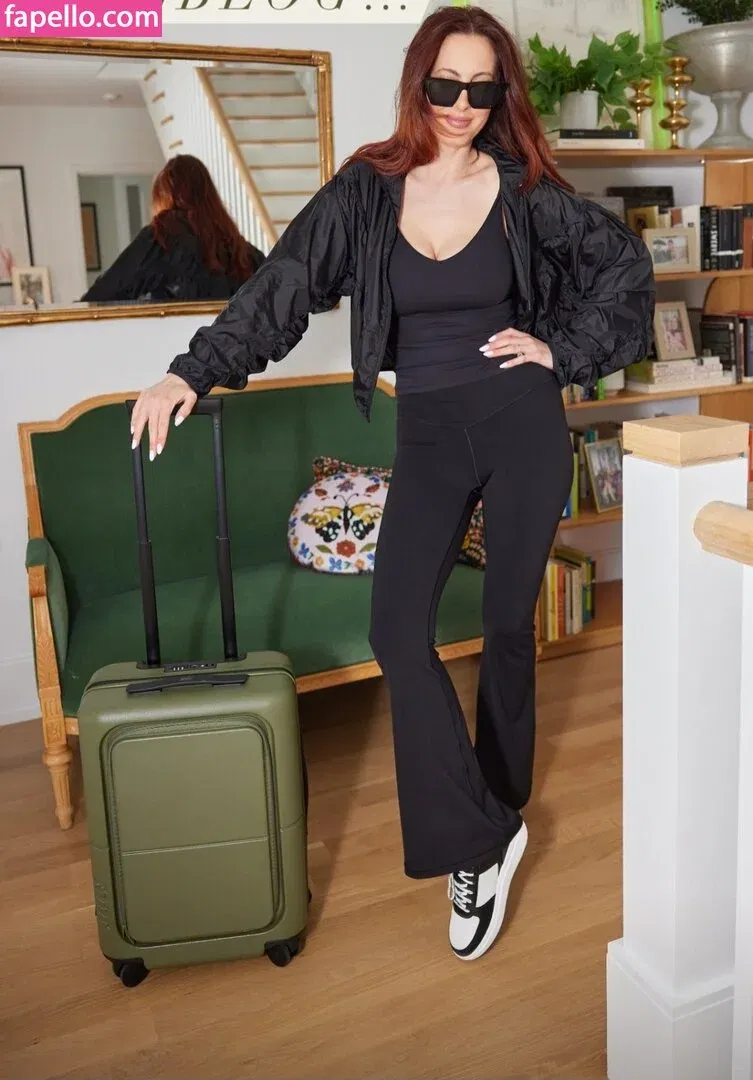 Amara.aa Onlyfans Photo Gallery 