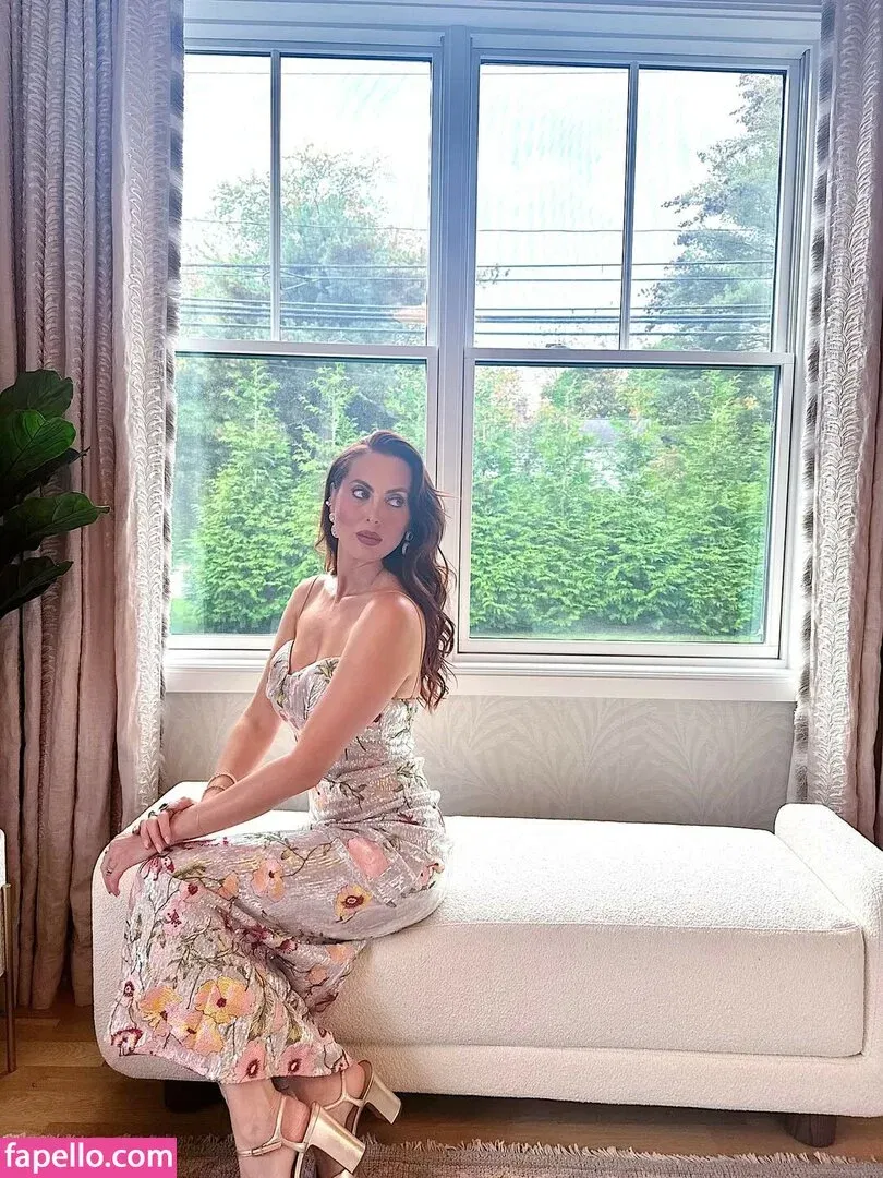 Amara.aa Onlyfans Photo Gallery 