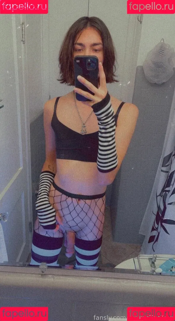LaurenTheTrap Onlyfans Photo Gallery 