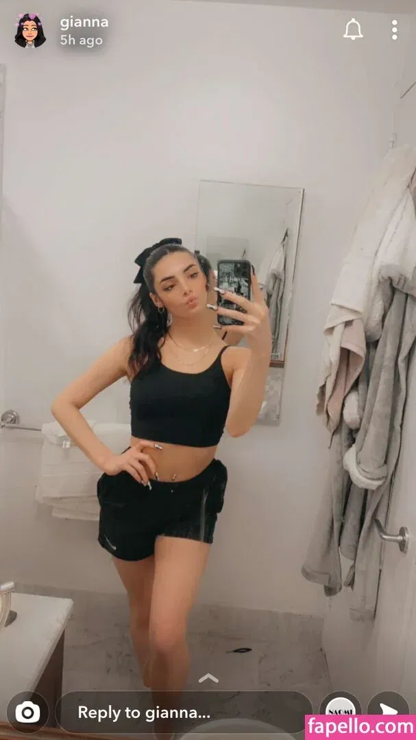 Giabelsito Onlyfans Photo Gallery 