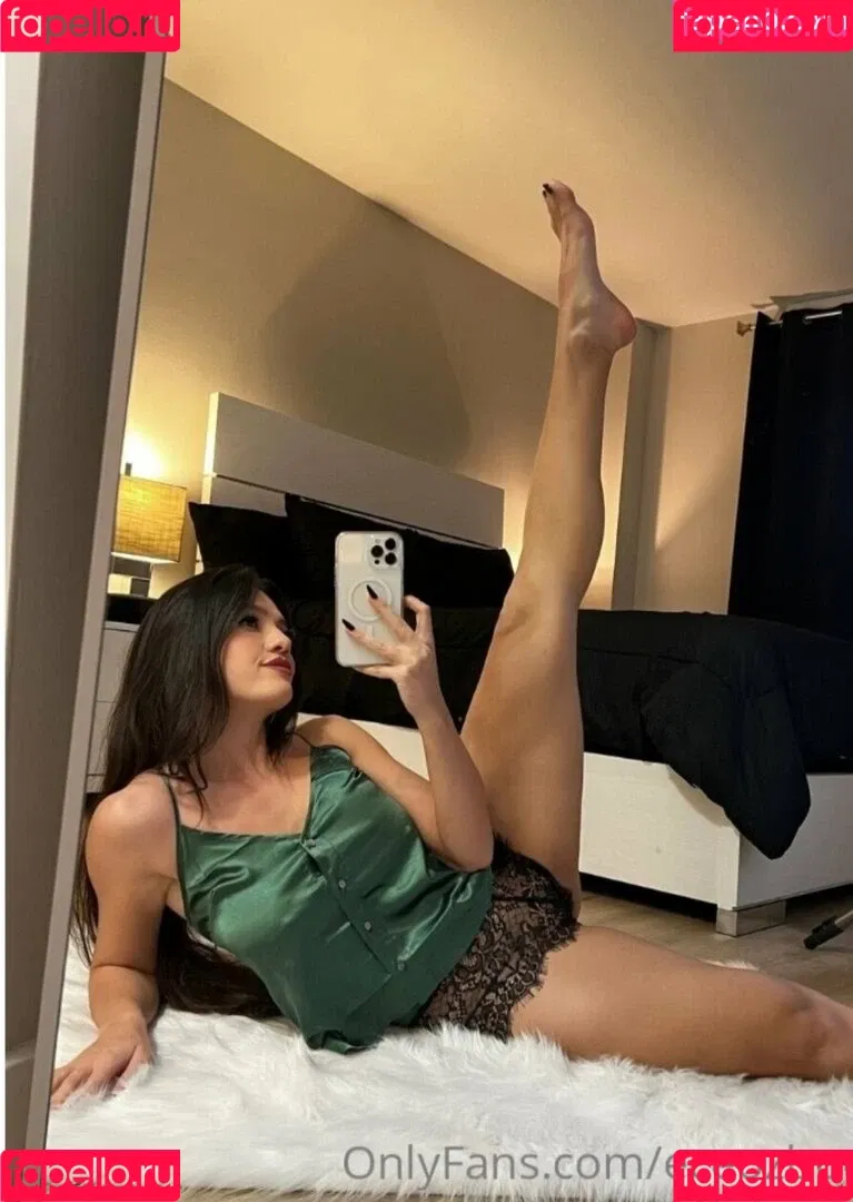 Ece Ozbudak Onlyfans Photo Gallery 