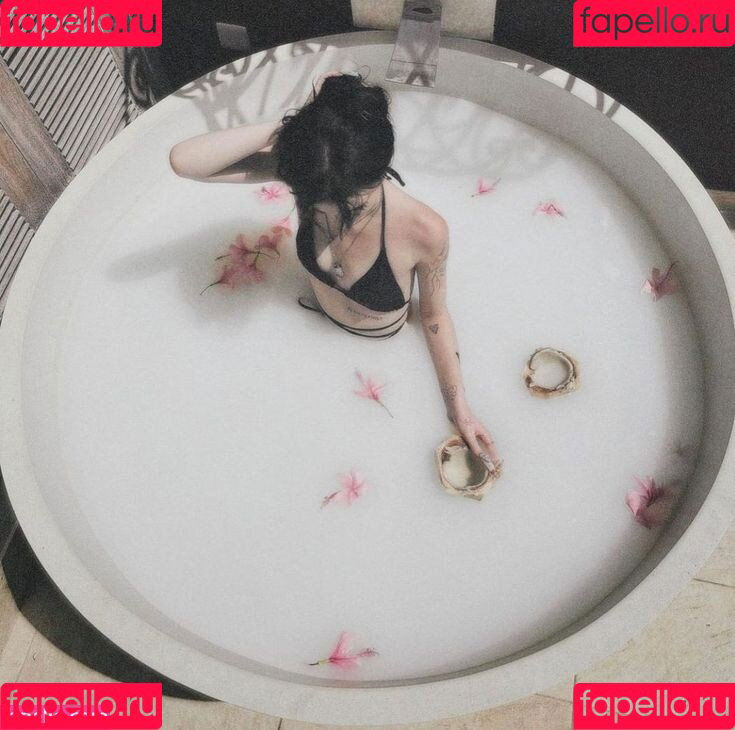 Nevaaadaa Onlyfans Photo Gallery 