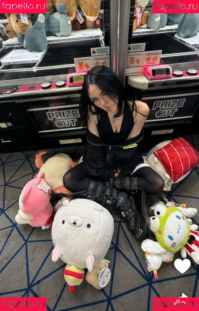 Nevaaadaa Onlyfans Photo Gallery 