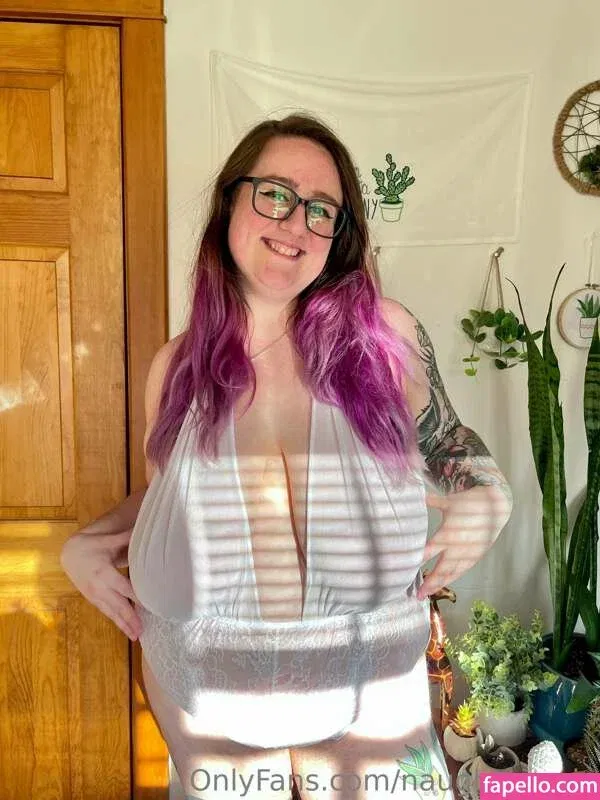 NyxieAssists Onlyfans Photo Gallery 