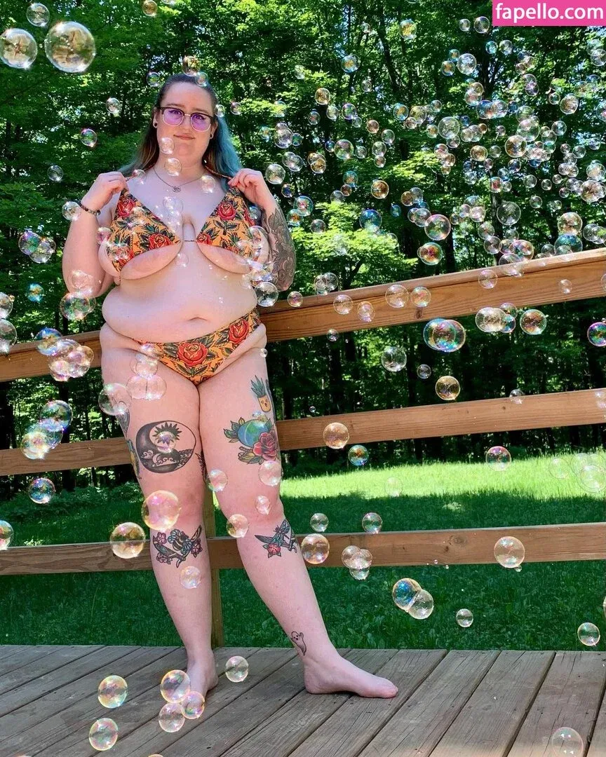 NyxieAssists Onlyfans Photo Gallery 