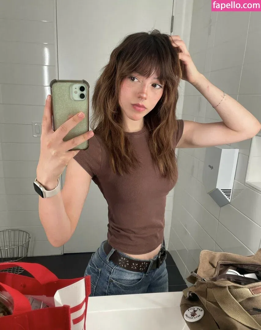 finseaa Onlyfans Photo Gallery 