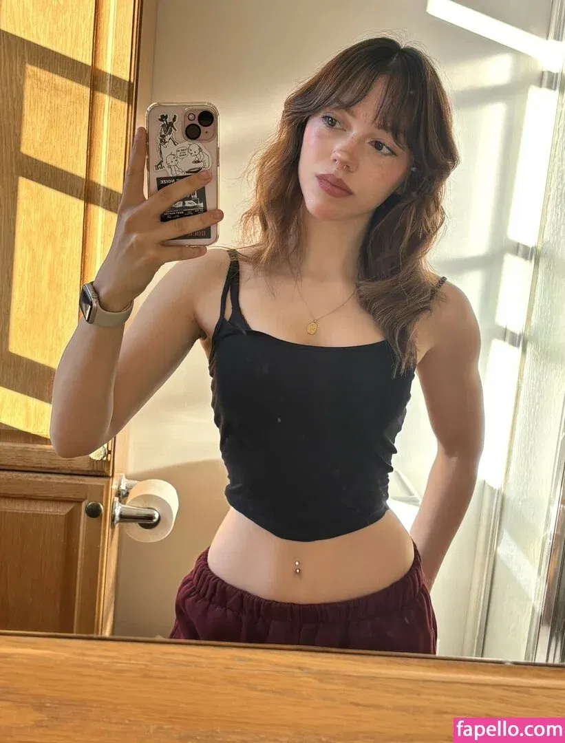 finseaa Onlyfans Photo Gallery 