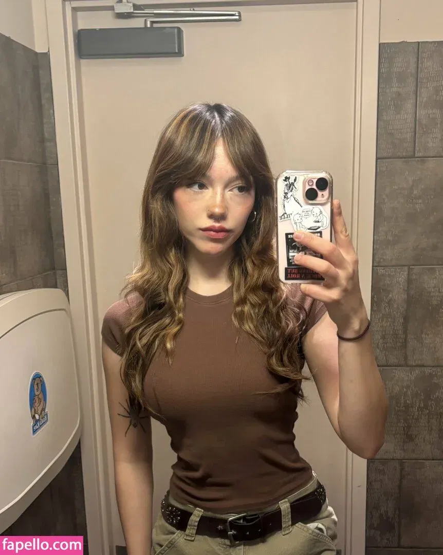 finseaa Onlyfans Photo Gallery 